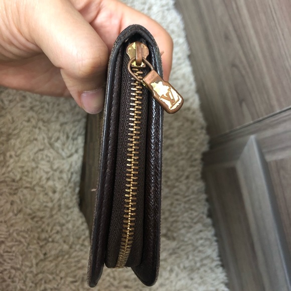 💯 authentic Louis Vuitton zip around wallet - Picture 4 of 8